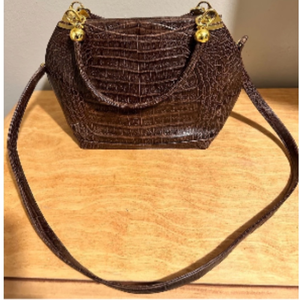 Finesse la model crocodile brown bag